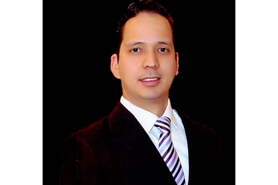 Dr. Fernando  Guzmán Rodríguez